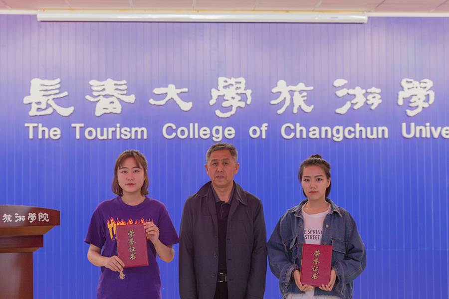 http://www.cctourcollege.com/_upload/article/images/dd/13/47abca784775909cf92dae8f2150/453221cd-9da4-4336-a95b-42e5662b2888.jpg